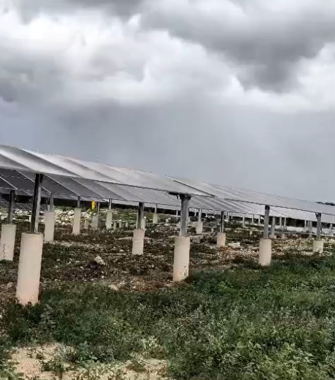 墨西哥 - 1.3 mwp 单轴太阳能跟踪器